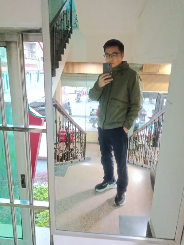 沧海一粟的第三张照片--东兰闪婚服务中心